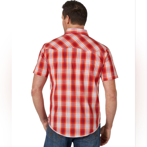 Wrangler Rancher Red Plaid Pearl Snap Button Short Sleeve Men's Shirt Size XL - Picture 2 of 11